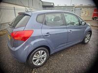 KIA VENGA